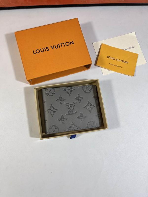 LV Wallets 116